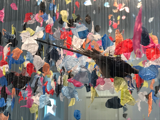Claire Morgan, The Air that we breathe, 2014 ©️Courtesy Galerie Karsten Greve Cologne, Paris, St Moritz 